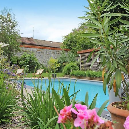 Les Jardins De Lily Hotel Saint-Léonard-de-Noblat Exterior foto